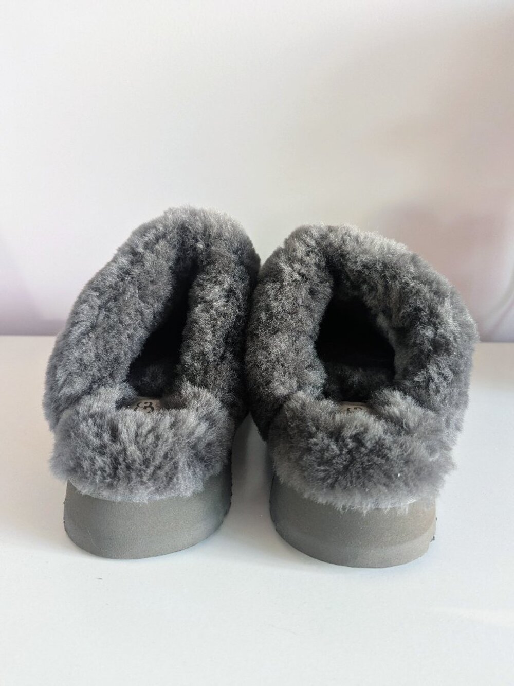 NWOT UGG Disquette Platform Slipper Charcoal Grey - Size 6 - Picture 4 of 11